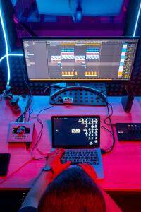 Omniverse Complete Audio Collection – Premium Music and Sound Effects